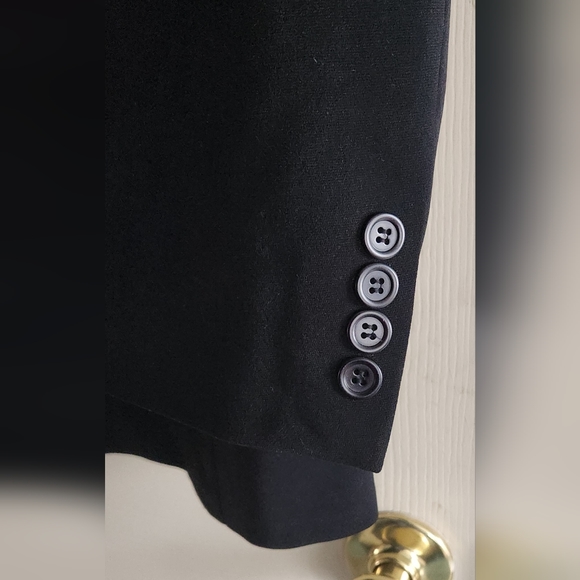 Midtown Man suit jacket - Picture 3 of 5